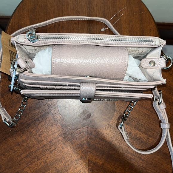 Steve Madden  Shroom Wallet on a chain  Crossbody bag  all in one bag  Vegan NWT - Picture 3 of 14